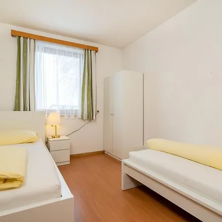 Maurer Apartment